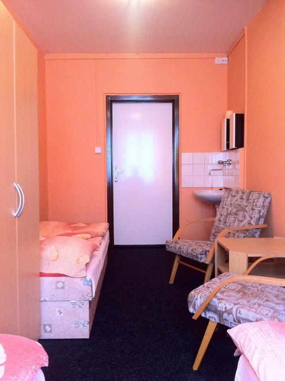 Hostel Liben Prague Room photo